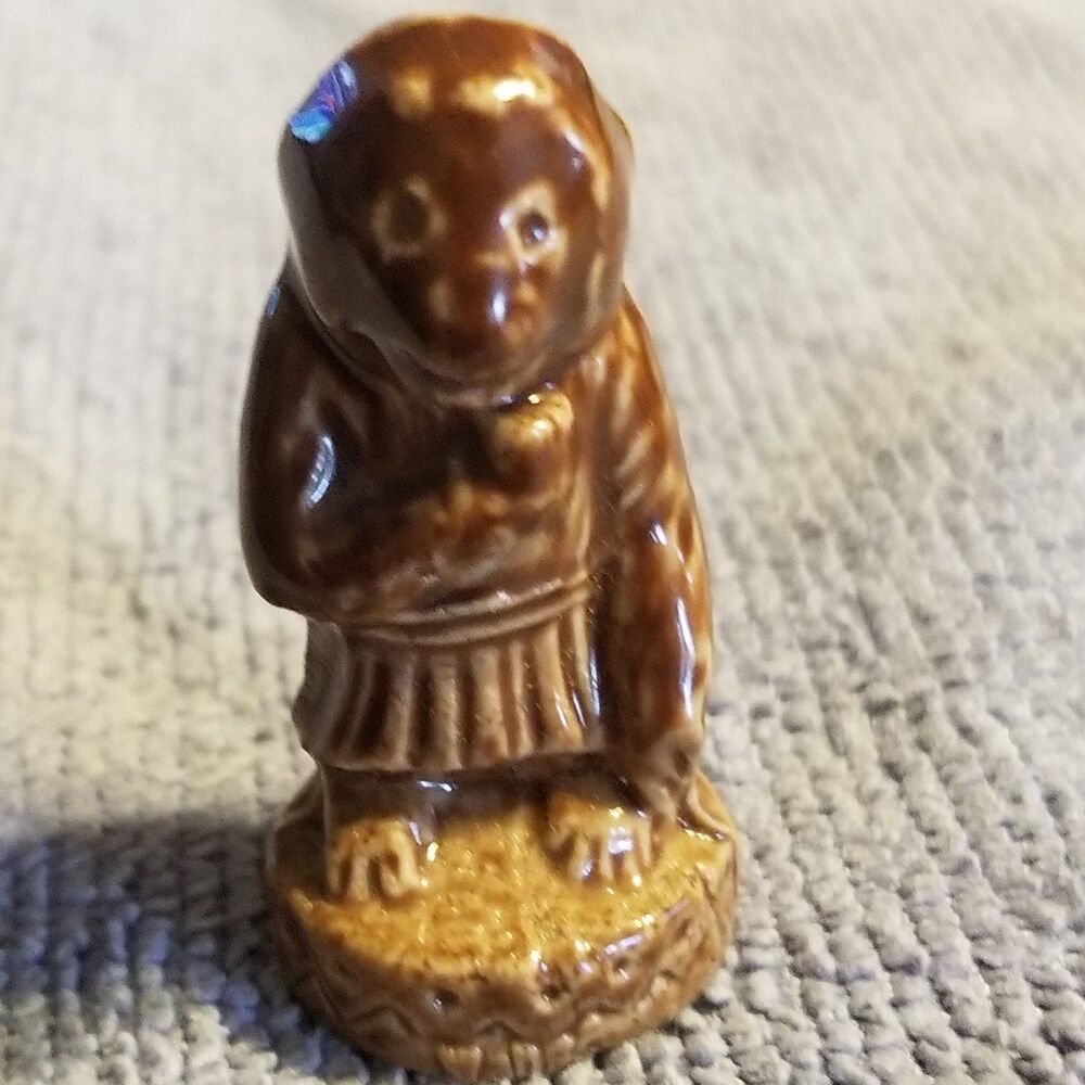 Wade of England Whimsies brown monkey